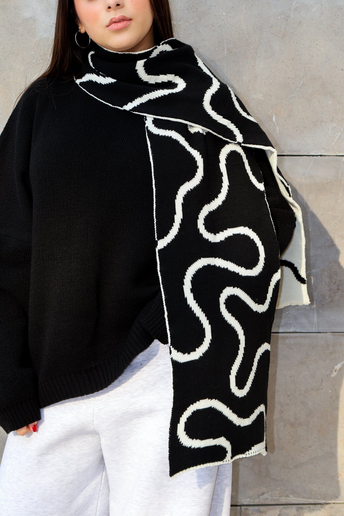 Black x White Lined Scarf